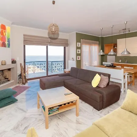 Horizon House Koróni